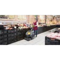 Kompakt/ kézi irányítású súroló- szívógépek